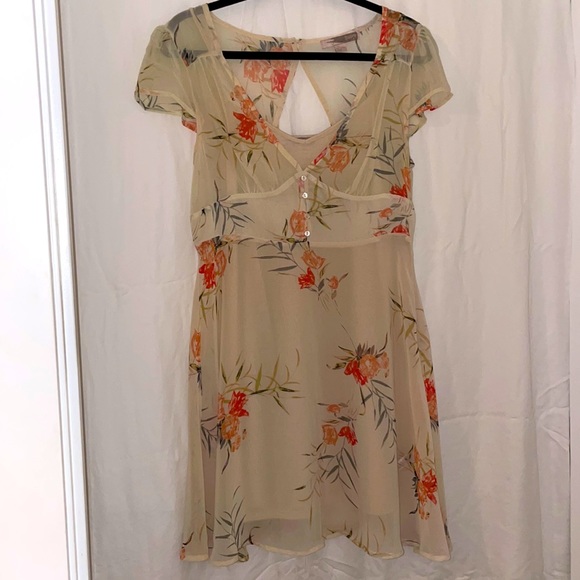 Forever 21 Cream Coloured Floral Dress Size L - Picture 1 of 4